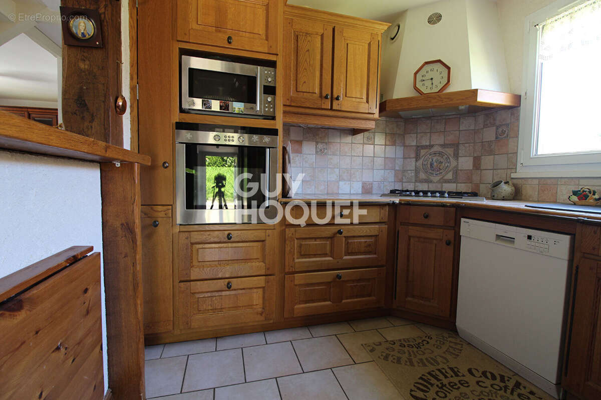 Maison à VERNEUIL-L'ETANG