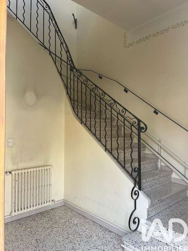 Photo 2 - Appartement à PERTUIS