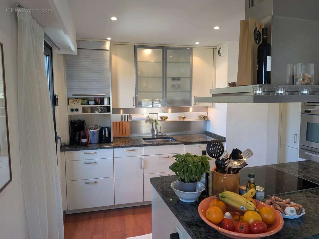 Appartement à MOUGINS