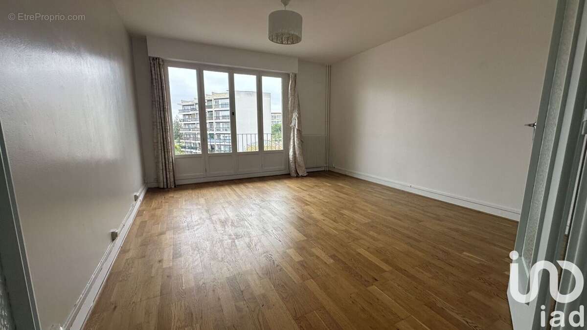 Photo 3 - Appartement à MONTREUIL
