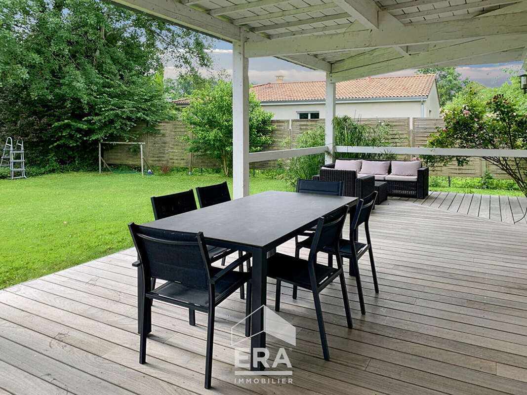 Maison à LE PIAN-MEDOC