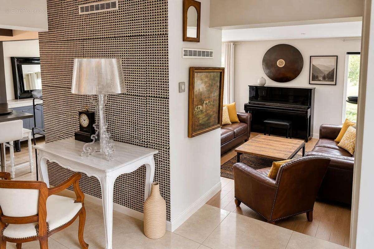 Maison de 8 pièces de 200 m² située à Châteney - photo 35
