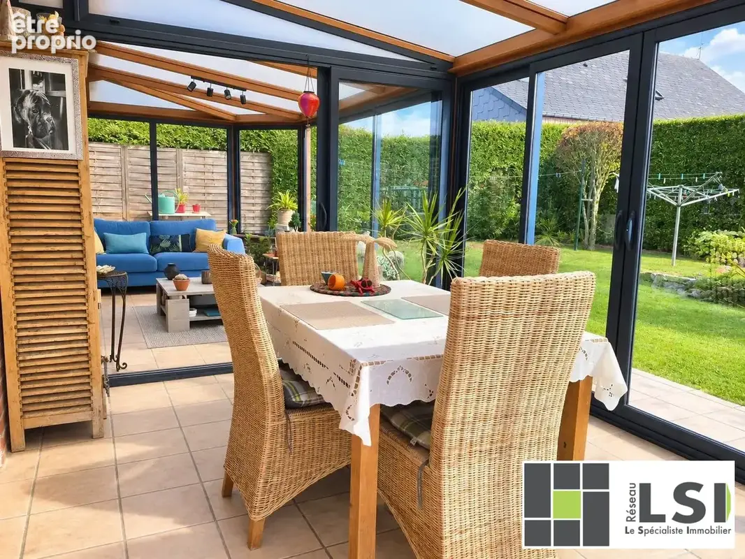Maison 10 pièces 135 m² à vendre à Pont-Sur-Sambre (59138) - photo 9