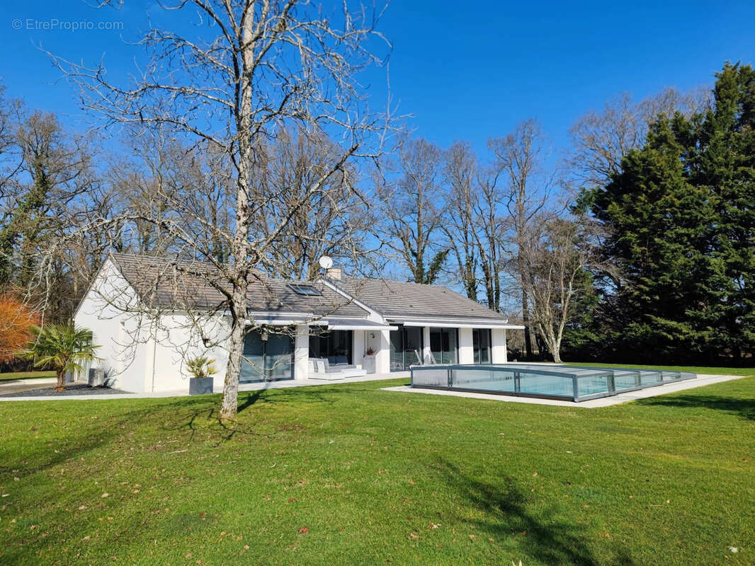 Maison à FLEURY-SUR-LOIRE