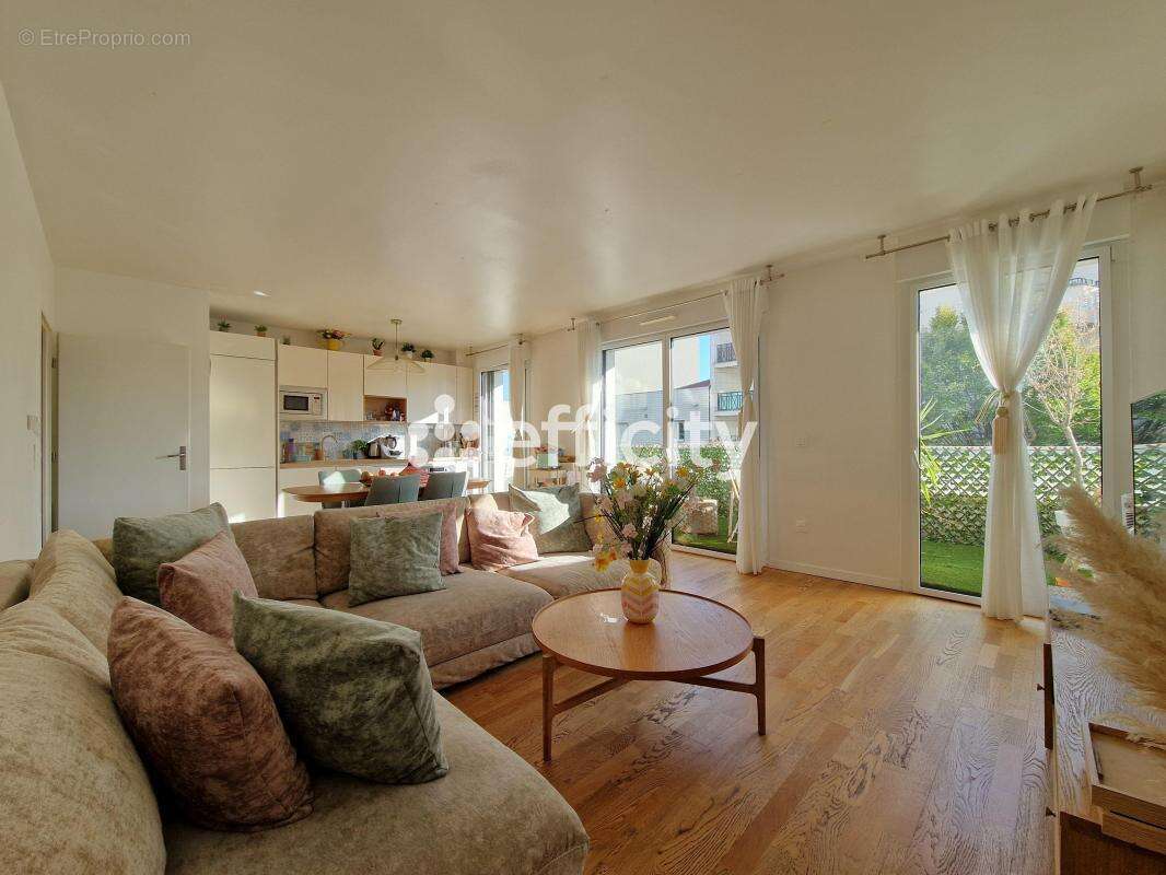 Appartement à ASNIERES-SUR-SEINE