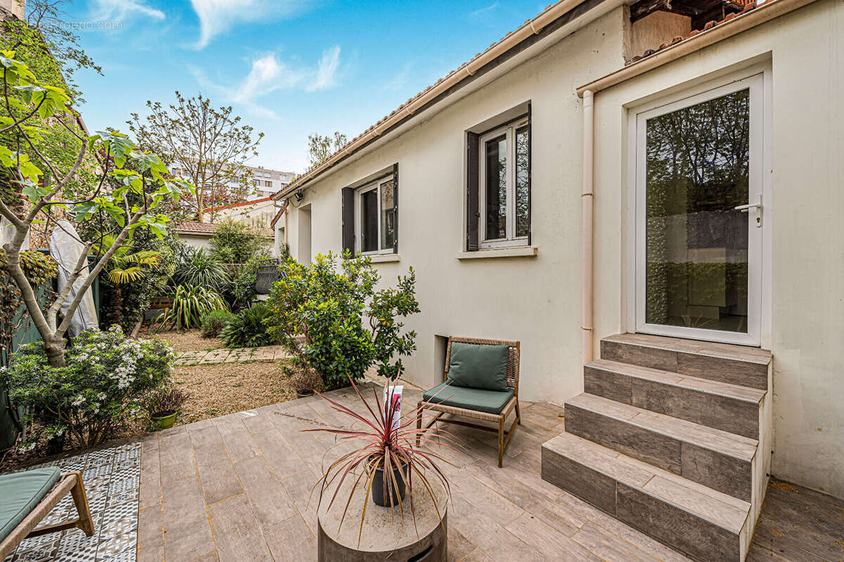 Maison avec jardin & terrasse - Calme absolu - 5 min du métro Ligne 13 - photo 13