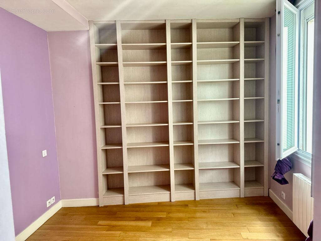 Appartement à LE PERREUX-SUR-MARNE