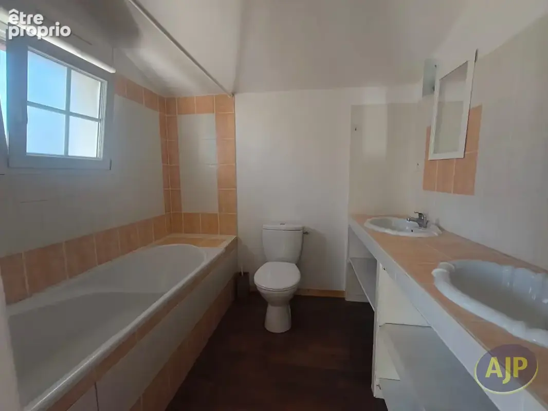 Maison Saint Pere En Retz 10 pièce(s) 235 m2 - photo 18