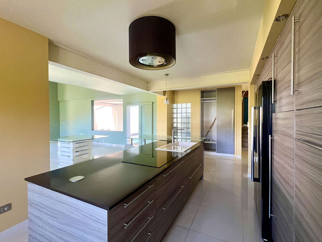 Maison à CHATEAUGAY