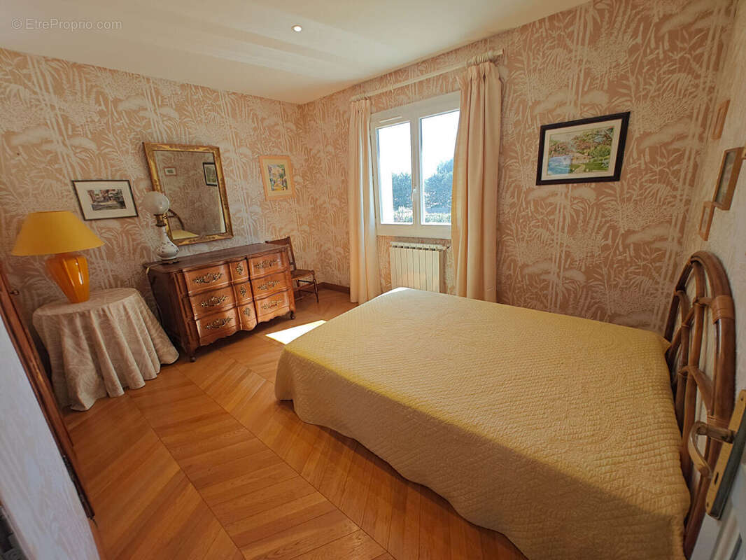 Maison à LA CADIERE-D'AZUR