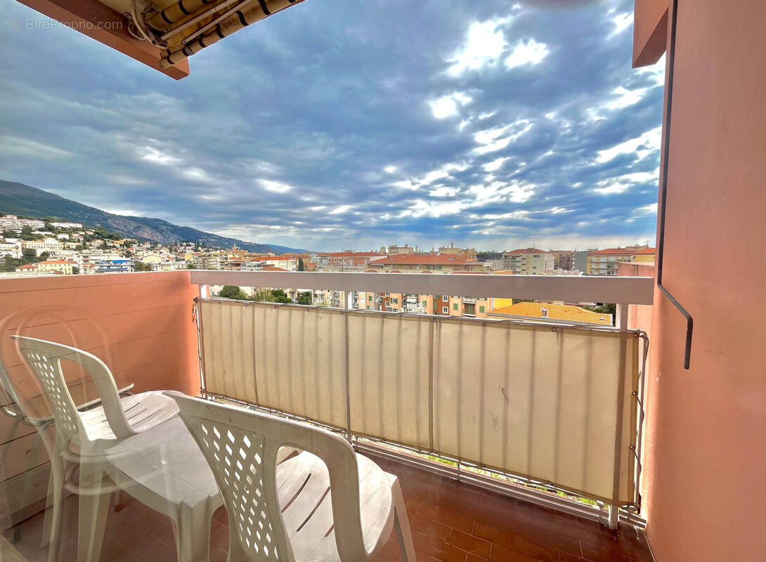 Appartement à MENTON