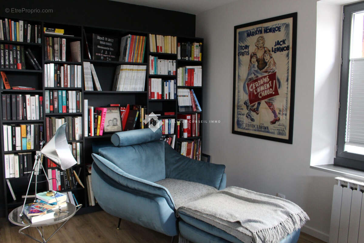 Maison 470 m² à Arthaz-Pont-Notre-Dame  - photo 3