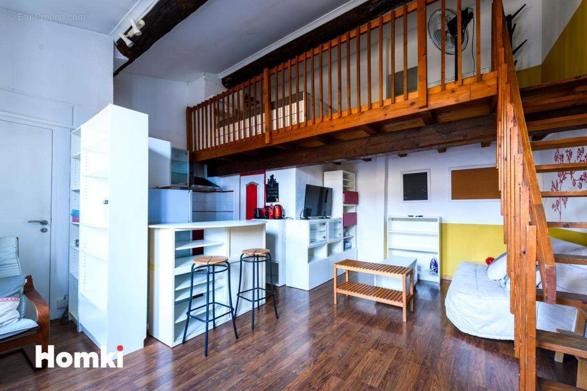Studio mezzanine meublé de 38m2 Nîmes Centre-ville - photo 3