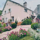 Maison à SAINT-DENIS-DE-L'HOTEL