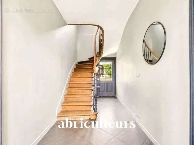 Maison à FRESNOY-LA-RIVIERE