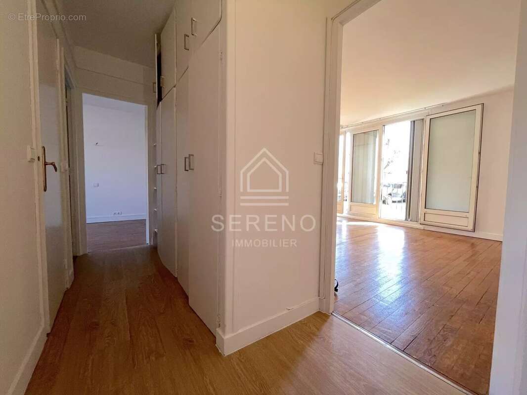 Appartement à ASNIERES-SUR-SEINE