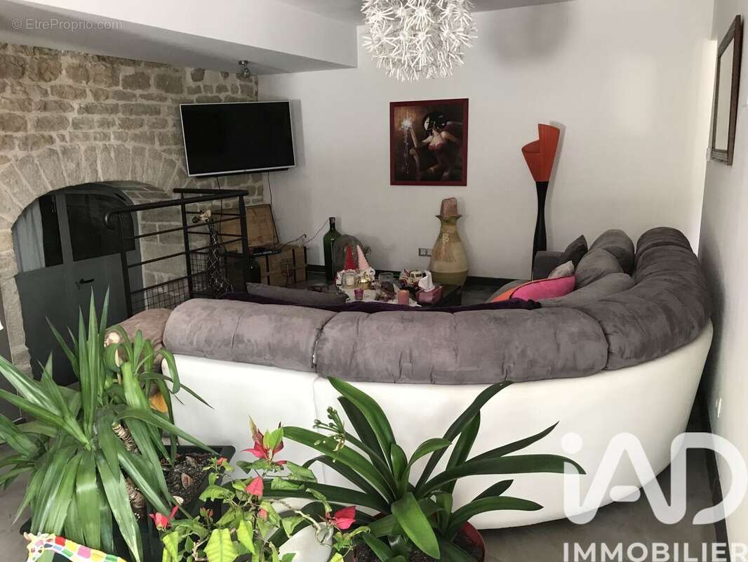 Maison 131 m² à Gevingey  - photo 7
