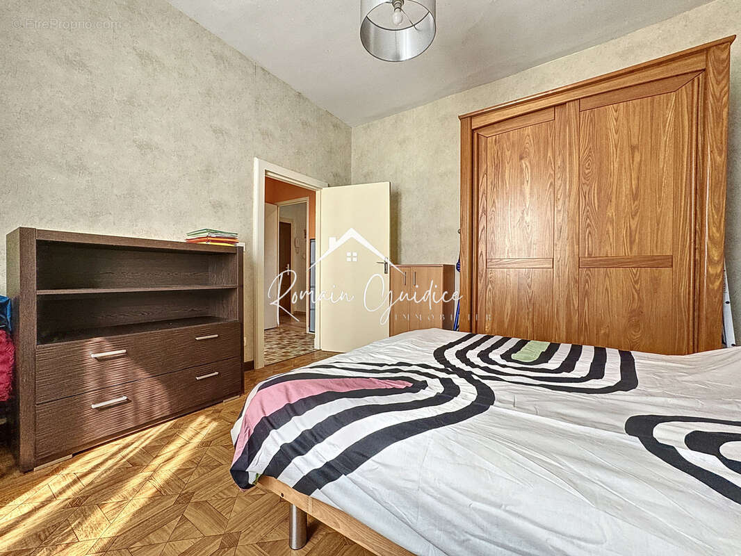 Appartement type 2 de 44 m2 en centre ville - photo 11