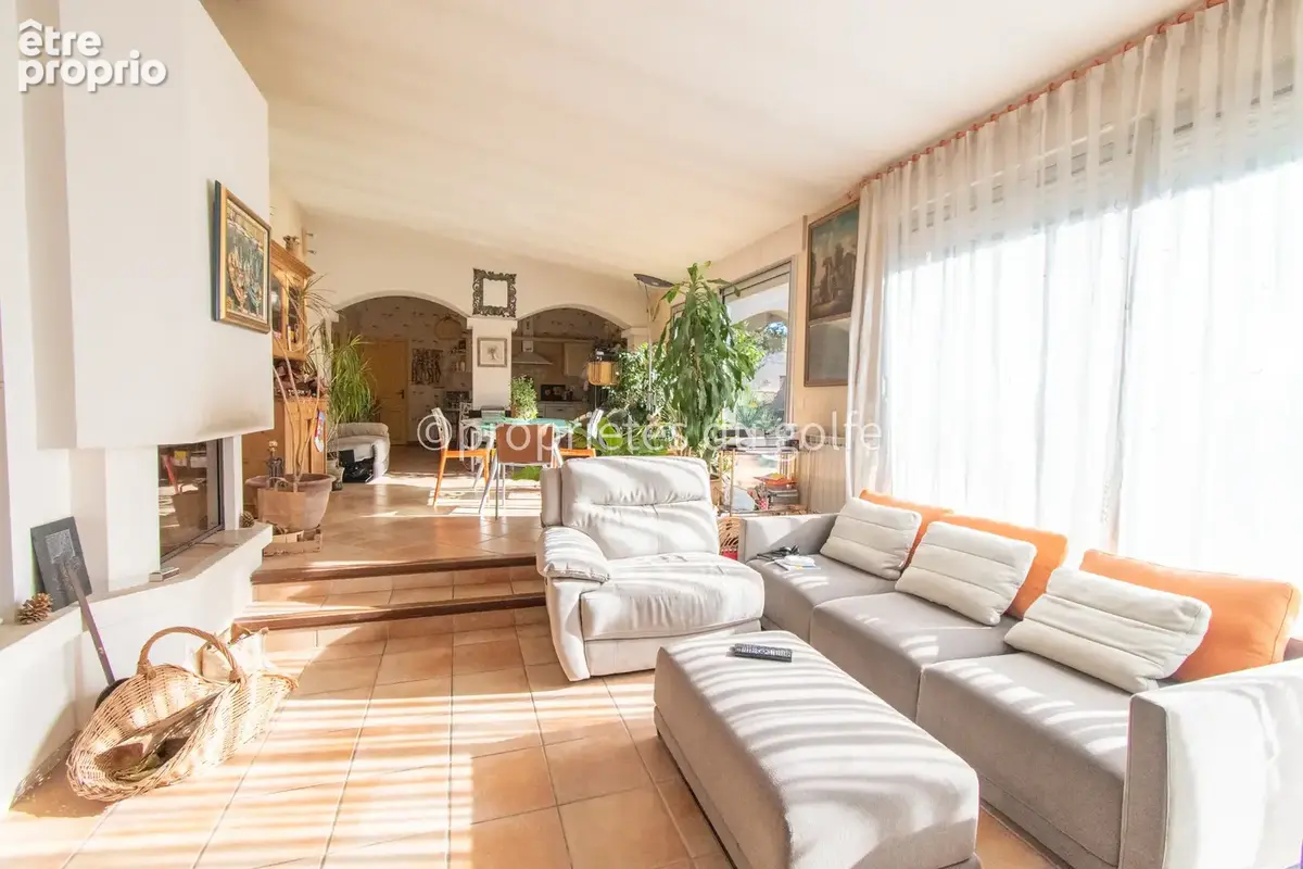 Sète, mont Saint Clair, villa de plain-pied avec piscine - photo 4
