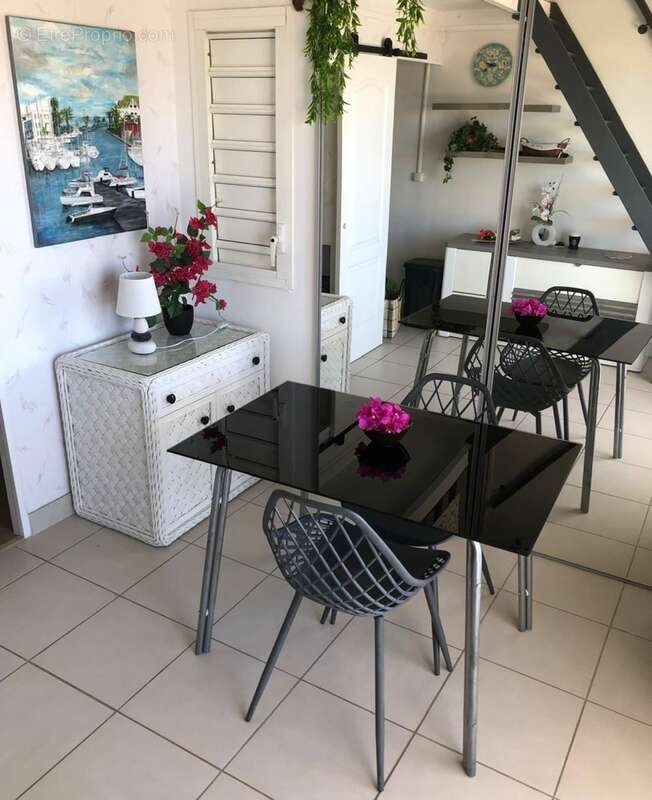 Magnifique appartement vue mer et marina - Saint-François (971) - photo 5