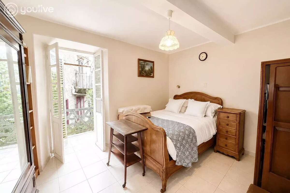 Maison de village avec 2 appartements –Petite Vue mer et montagne - photo 5