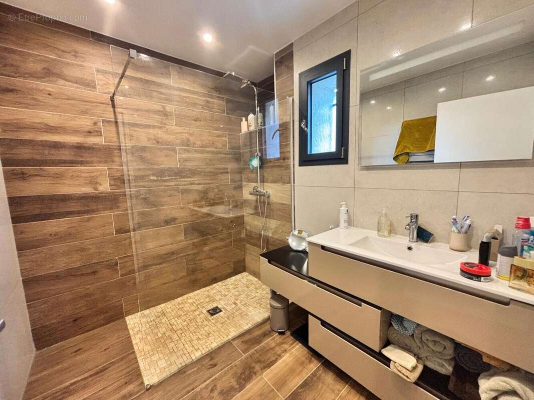 Photo 5 - Maison à FREJUS