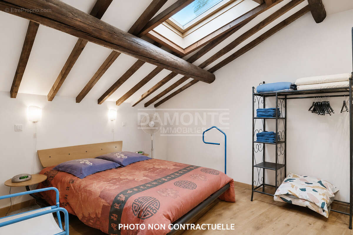 Appartement atypique de 59 m2  soit 38 m2 carrez - photo 5
