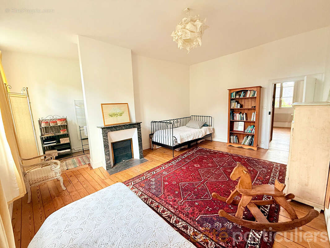 Maison Reugny 7 pièce(s) 195.55 m2 à 15 minutes d'Amboise - photo 4