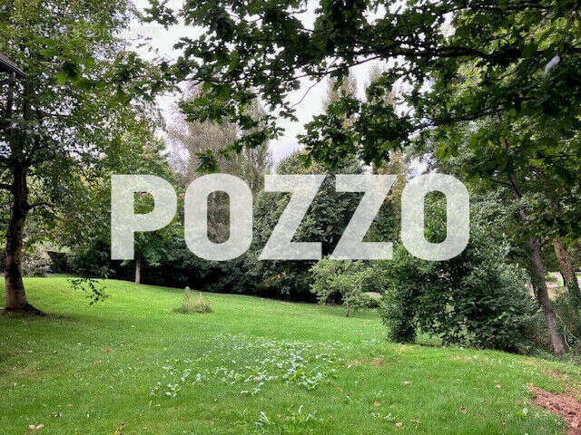 Maison à TESSY-SUR-VIRE