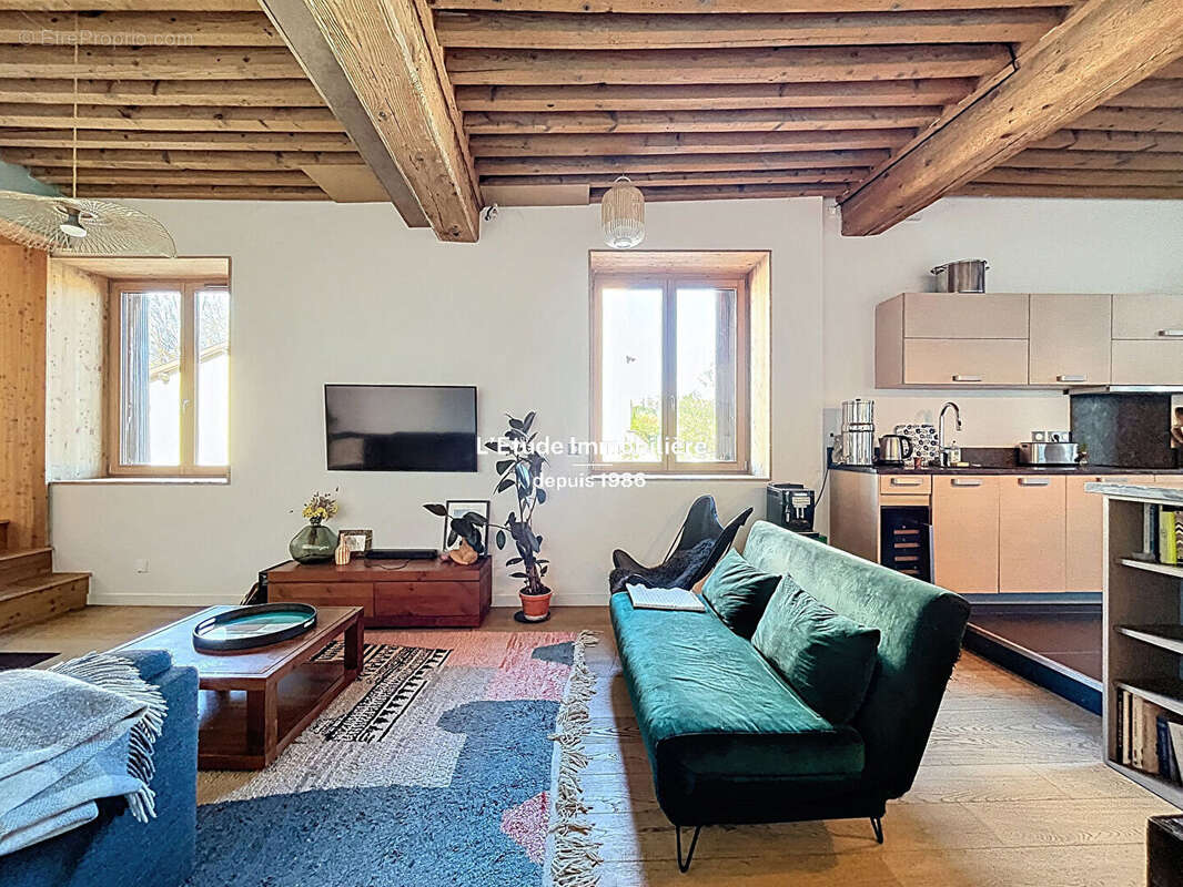 Appartement à LYON-9E