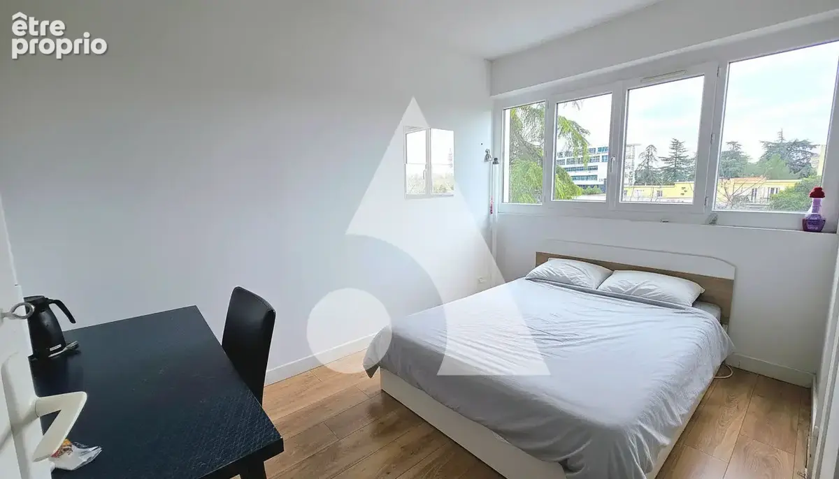 MONTPELLIER CELLENEUVE - Appartement 5 pièces 82.06 m² avec terrasse, cave et place de parking - photo 4