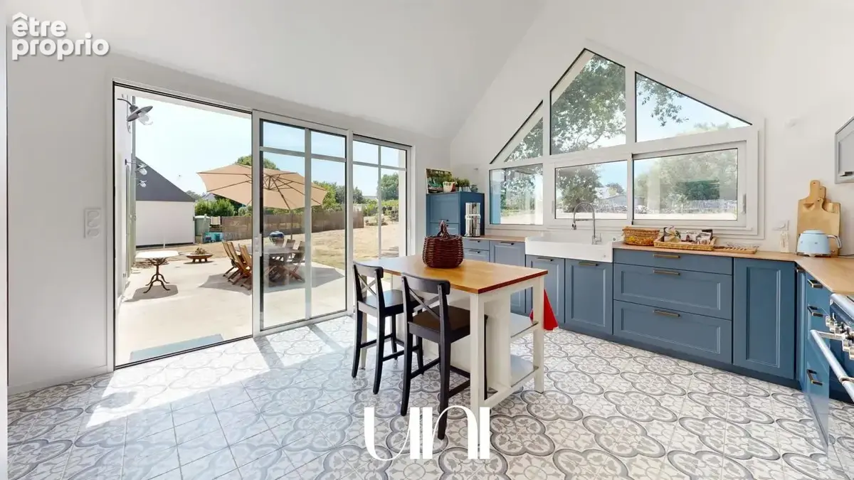 Maison 9 pièces de 224 m2 en cœur de Bourg - Groix - photo 12