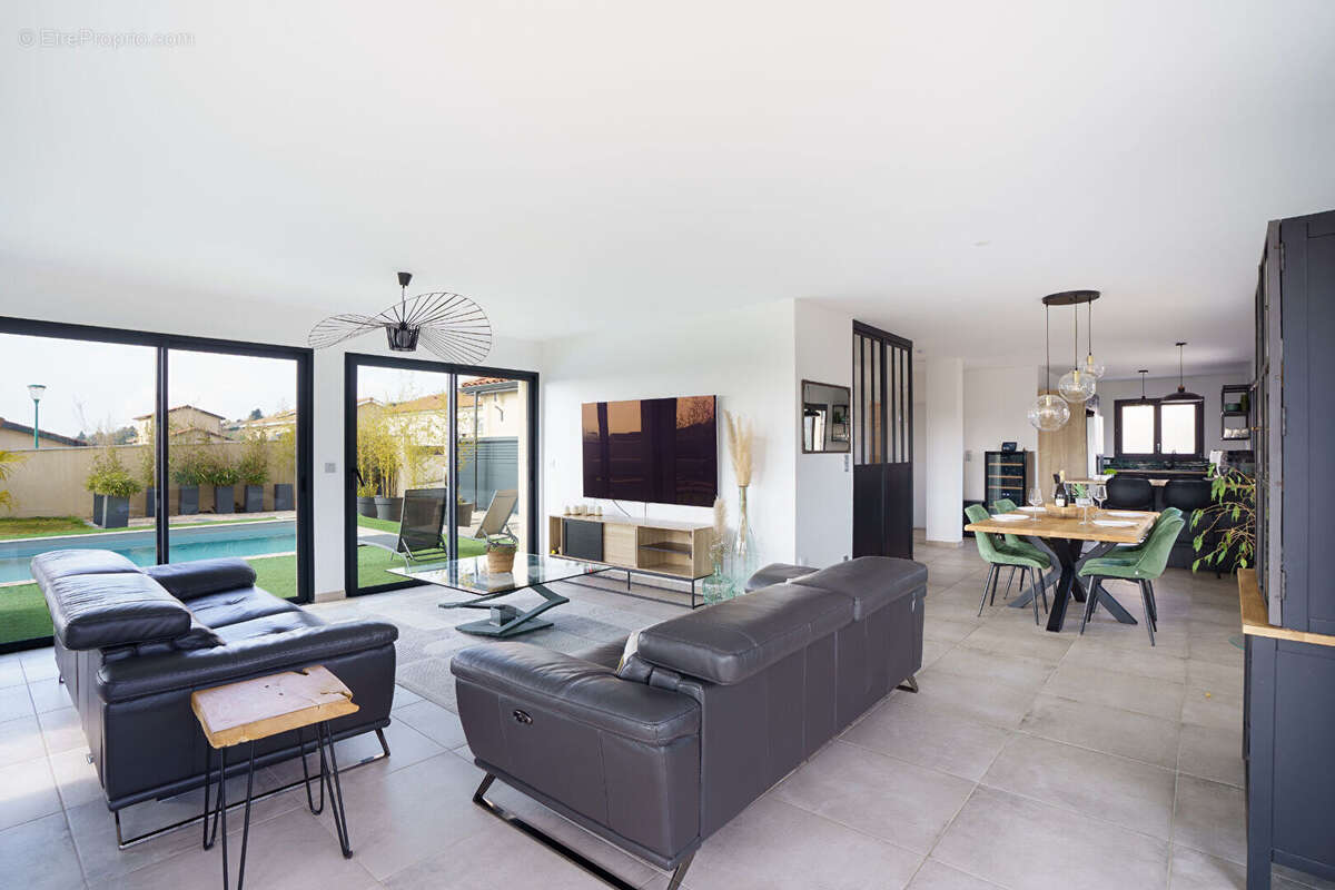 Maison Hurigny 5 pièces 150 m2 - photo 6