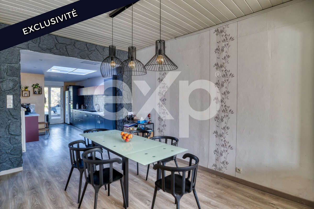 salle à manger - Maison à HEM