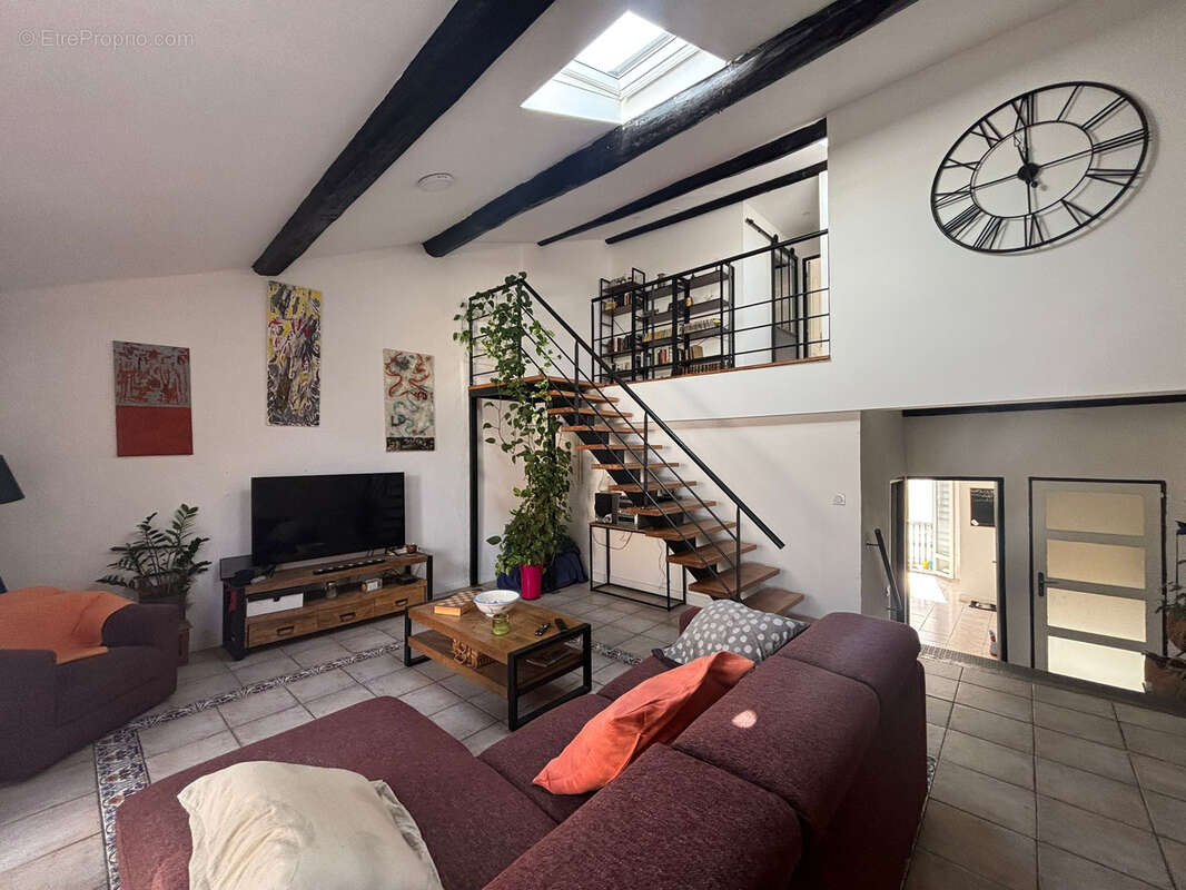 Appartement à COURSAN