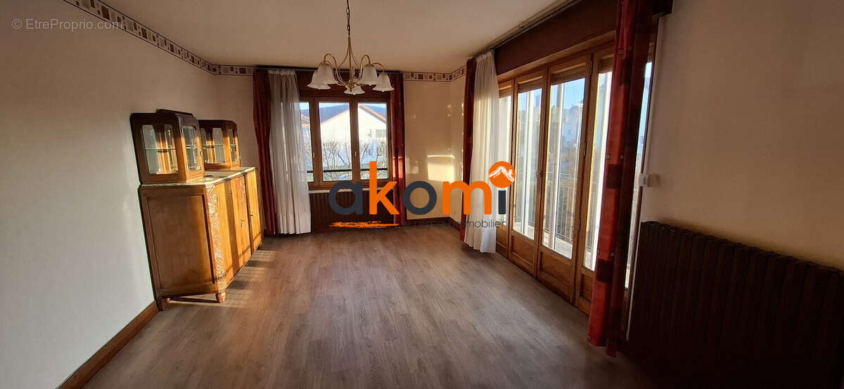 Maison à SAINT-LEONARD