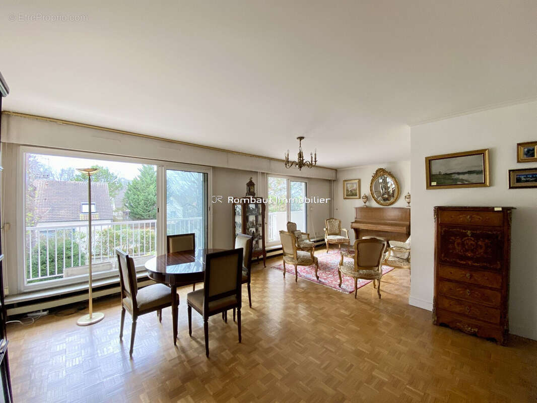 Appartement à RUEIL-MALMAISON