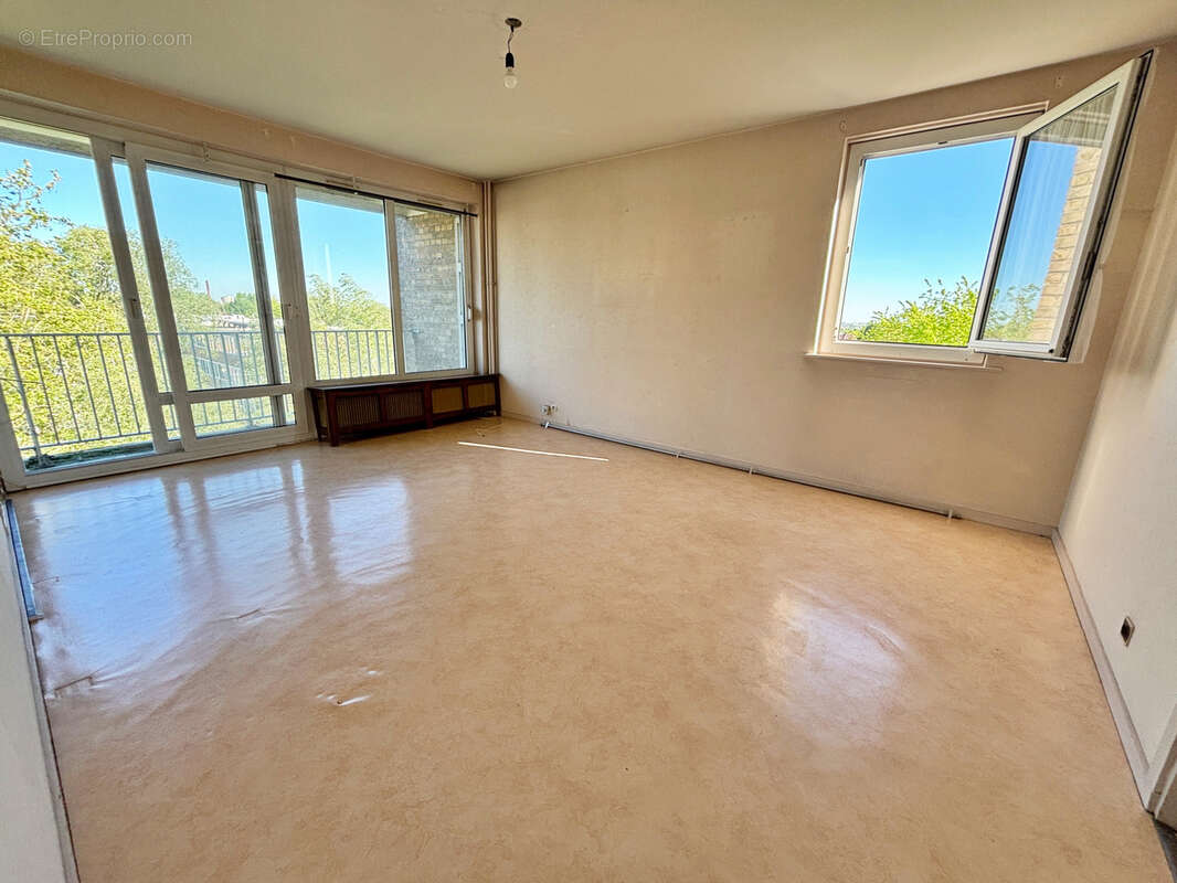 Appartement à LYS-LEZ-LANNOY