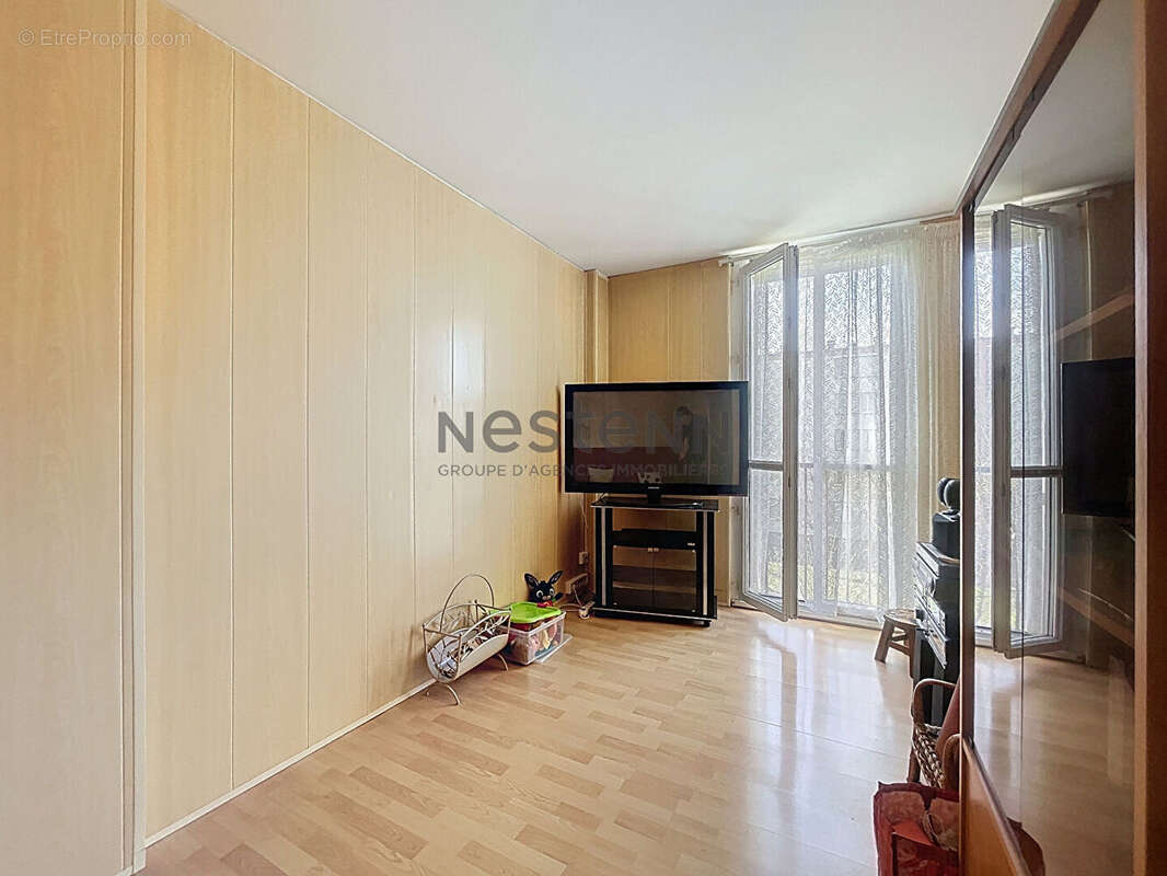 Appartement à VALENTON