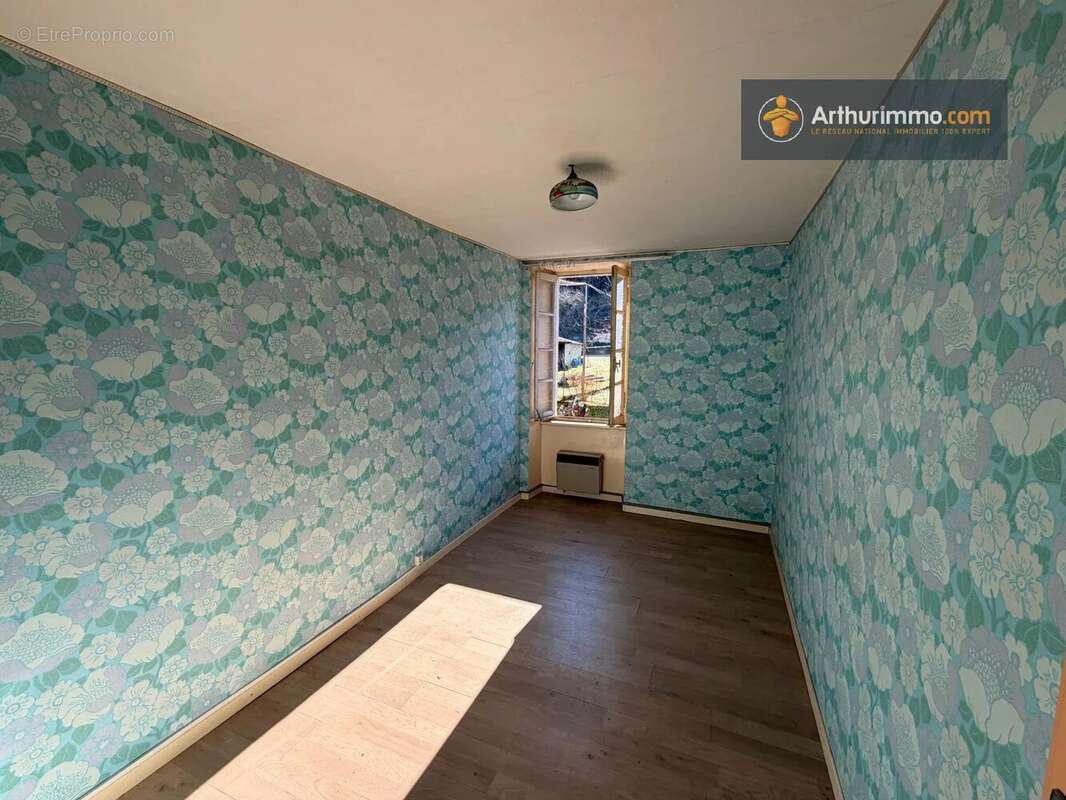 Maison à FOUGAX-ET-BARRINEUF