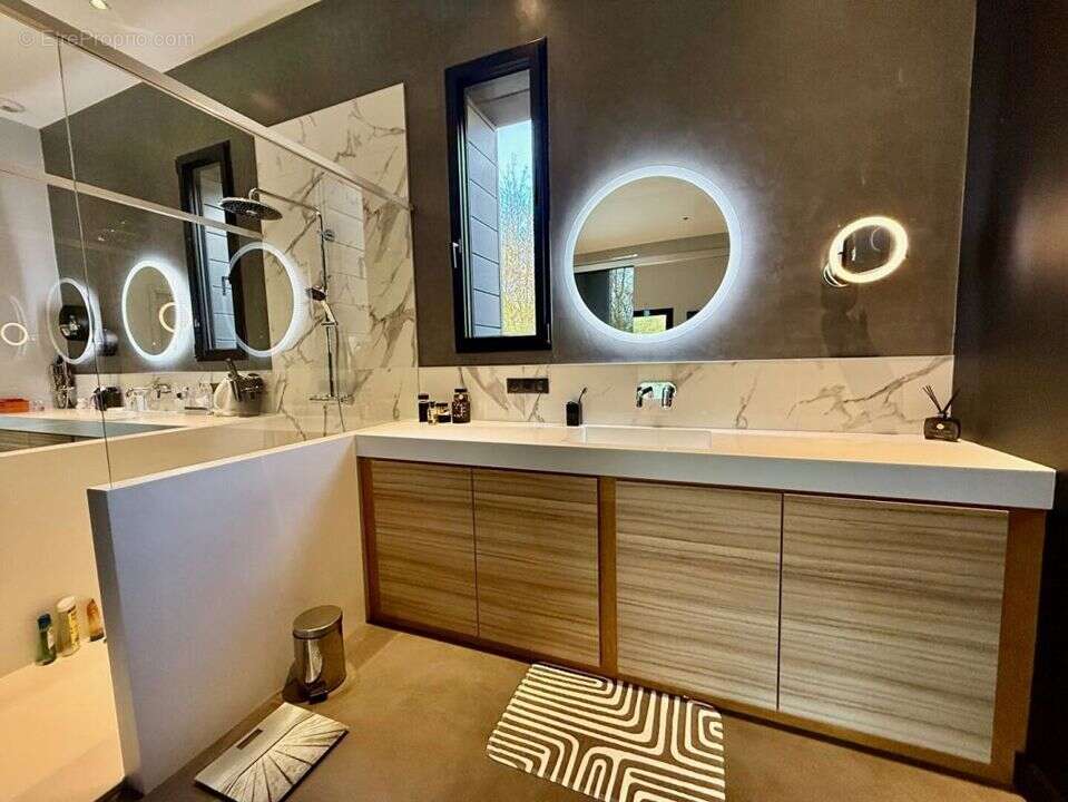 Maison à SAINT-CONTEST