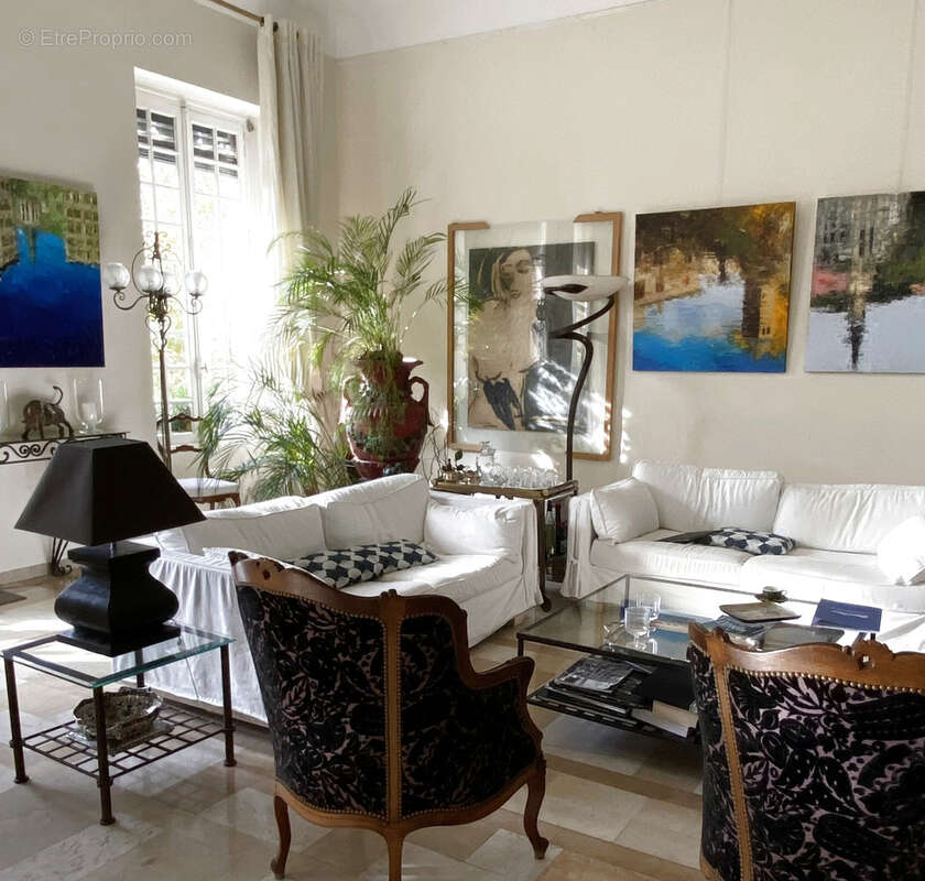 Appartement à NIMES