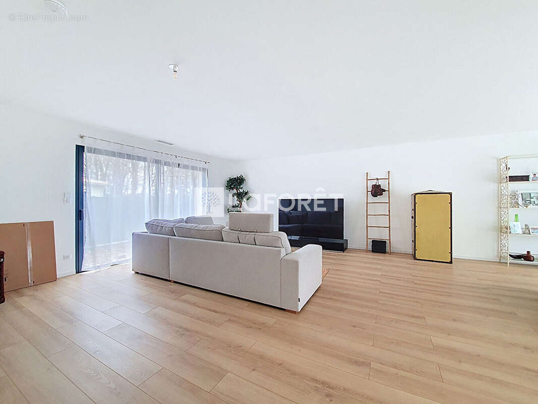 Maison à VILLEMUR-SUR-TARN