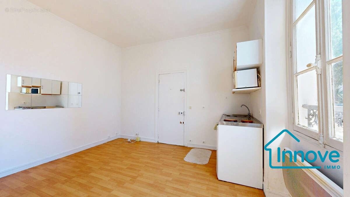 Appartement 25 m² à Rocquencourt  - photo 9