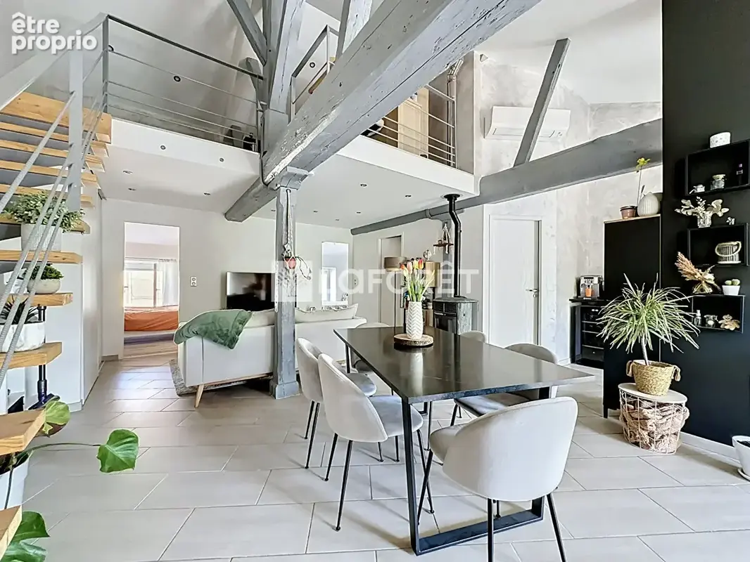 Photo Appartement à Thoissey au prix de 169 000€