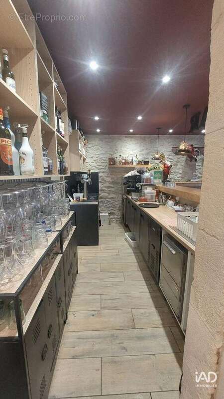 Photo 6 - Commerce à VIERZON