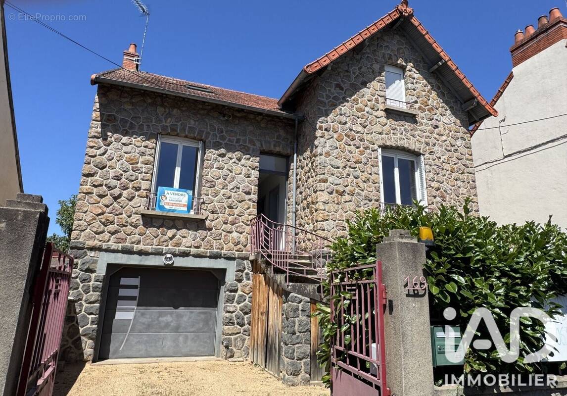 Photo 1 - Maison à MONTLUCON