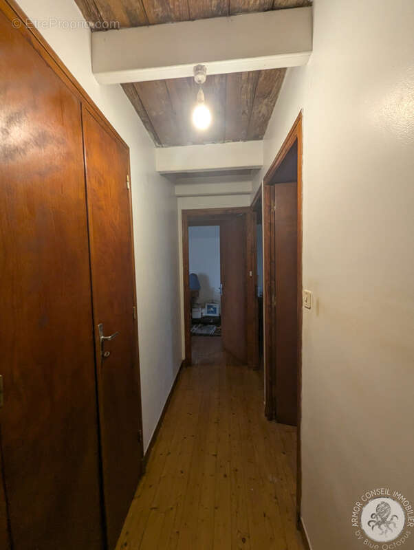 Maison à LANGUENAN