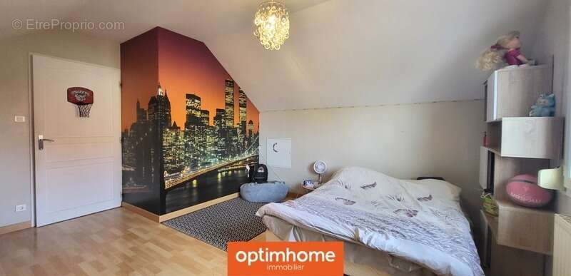 Thaon les Vosges maison familiale 5 chambres  Terrain de 700m² - photo 14
