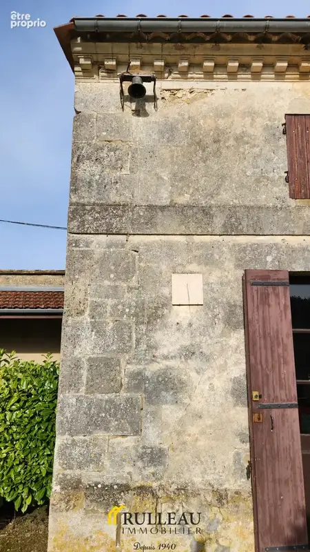 Belle girondine en pierre avec vue - dépendances et grand jardin - BOURG - photo 15